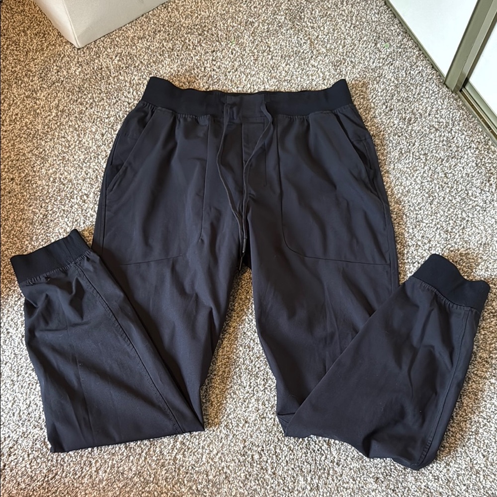 Lululemon Zeroed in classic fit cargo jogger Regular